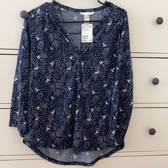 H&M Pattern Shirt - Picture 1 of 4